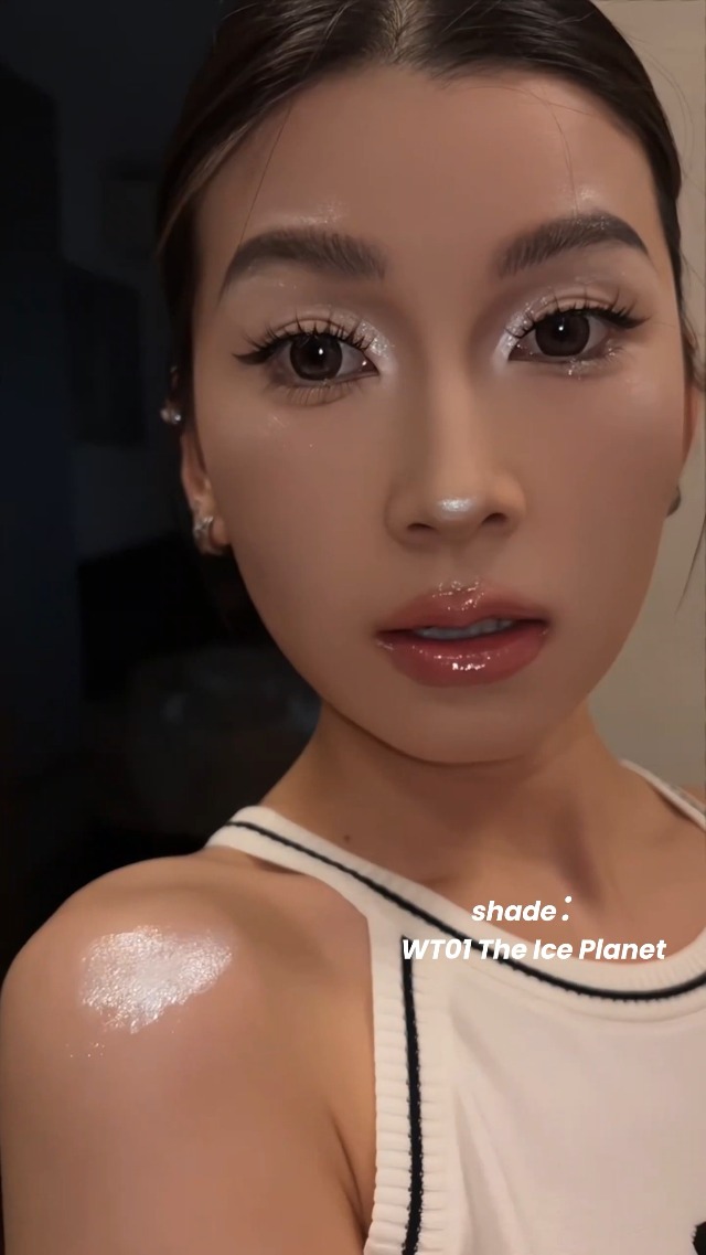 Amazon.com: FOCALLURE Highlighter Makeup, Waterproof Gel-to-Powder